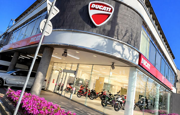 ［DUCATI Hyogo外観］